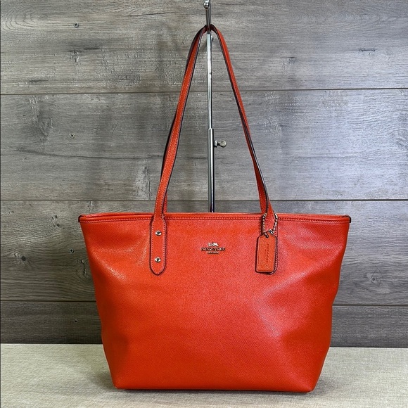 Coach F58846 Crossgrain Leather City Zip Tote - Picture 1 of 16